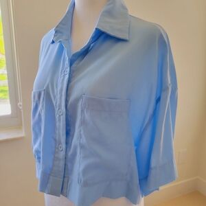 Shein Top Crop short sleeve In baby blue